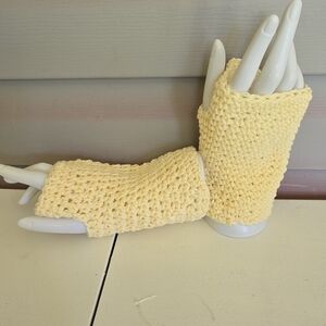 Hamdmade Yellow Crochet Fingerless Gloves Cotton